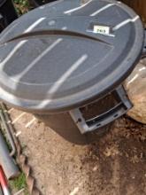 Trash can