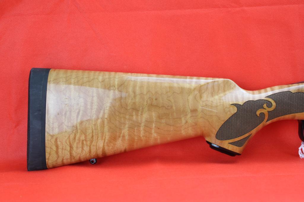 Winchester Model 70 Maple