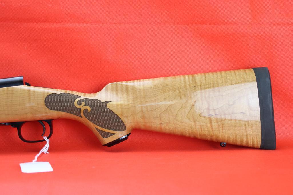 Winchester Model 70 Maple