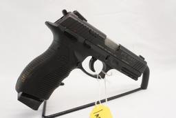 Taurus PT840