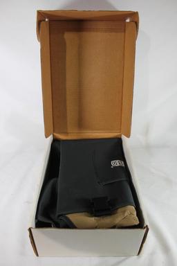 Hodgman neoprene stocking foot waders, Size Med, long. In box. Looks to be unused.