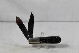 Colonel Coon two blade Barlow. 2.5 inch blade. Good condition. missing emblem on scale.