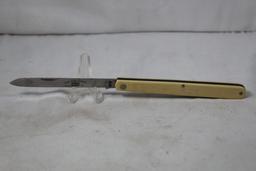 Schrade Melon Tester. 3.75 inch blade. Good condition.