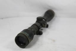 Simmons 3-9x40 rubberized camo duplex rifle scope with rail mount rings. Used.