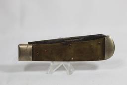 Winchester large two blade trapper. 3.5 inch blades rusted solid. No scales.
