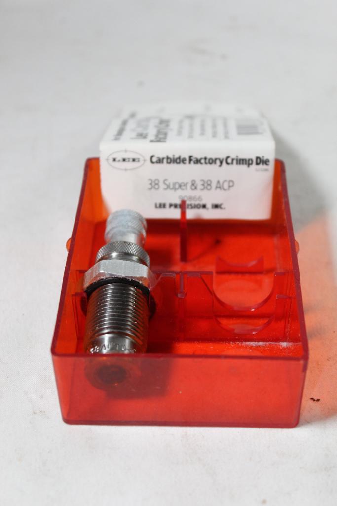 Lee carbide single crimp die for 38 Super/ 38 ACP. Used, in good condition, in factory box.