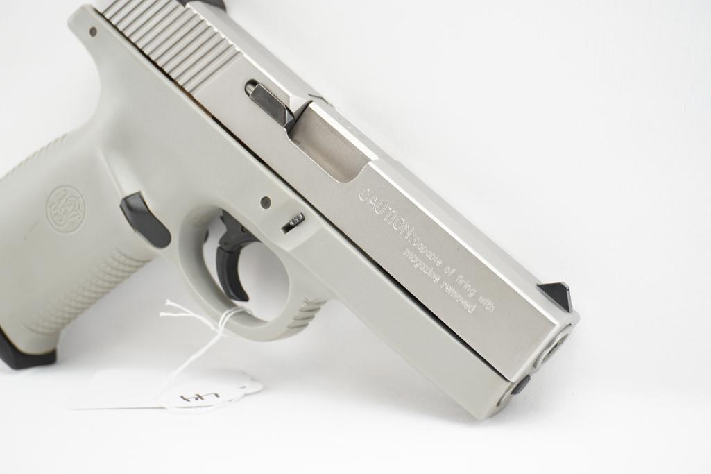 Smith & Wesson Mod SW40V