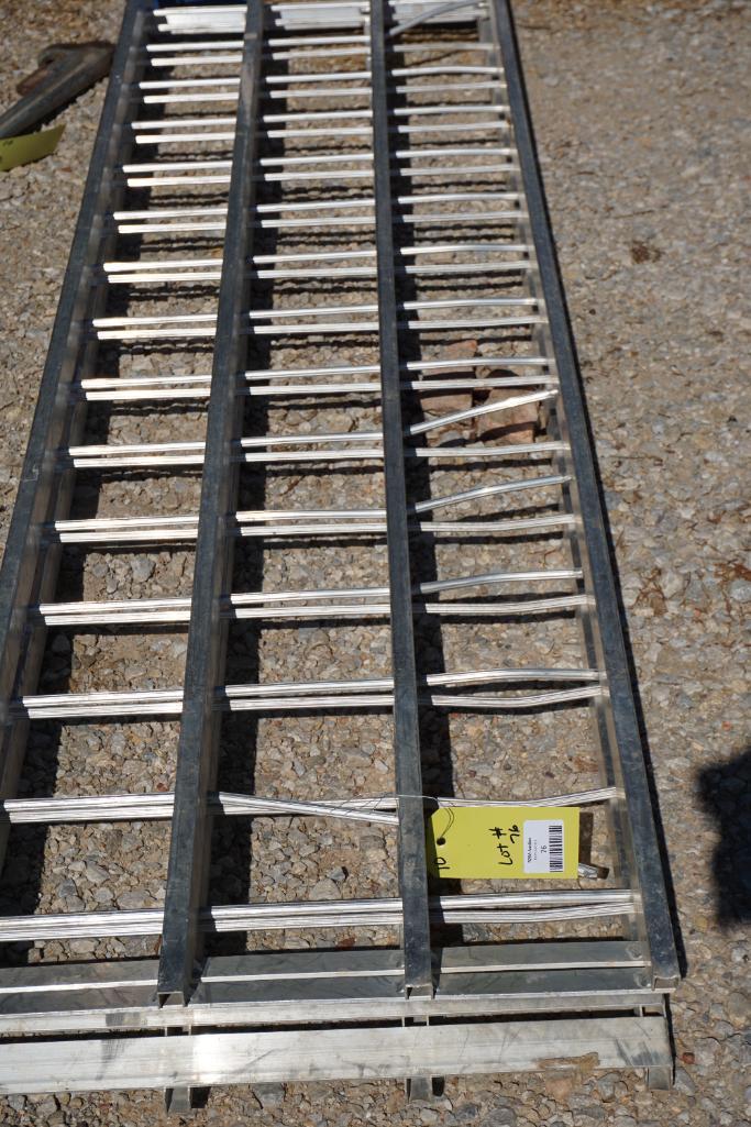 Aluminum loading ramps, 8 ft