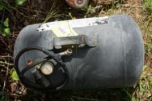 Five gallon air tank with hose and gauge
