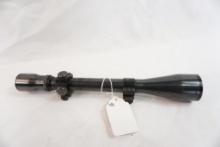 Weaver V8 2.5-8 X 40 mm scope with rings