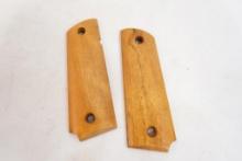 Set of wood 1911 grips