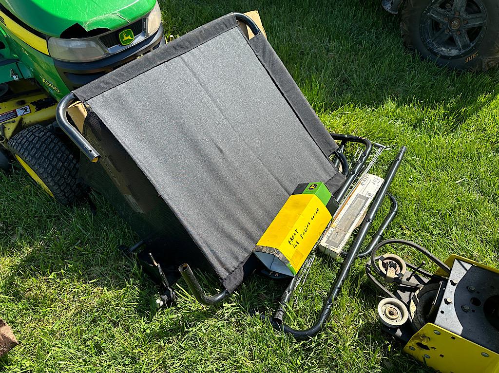 JOHN DEERE X360 RIDING MOWER