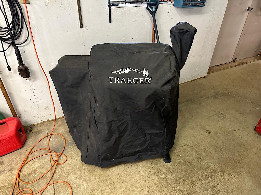 TRAEGER PRO SERIES 22 PELLET GRILL