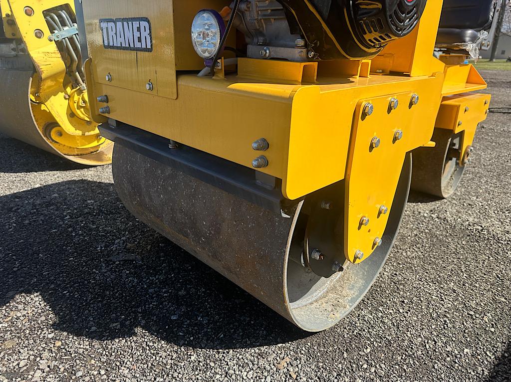 TRANER TR850 VIBRATORY ROLLER