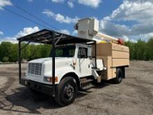 1999 INTERNATIONAL 4700 4X2 BUCKET TRUCK