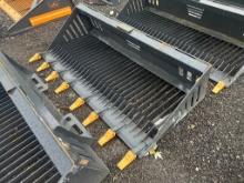LANDHONOR 72" ROCK BUCKET