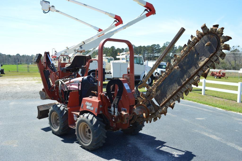 2005 Ditch Witch RT40 Trencher