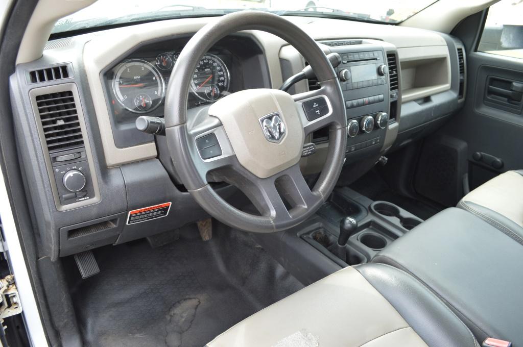 2011 Dodge 5500 4WD Altec AT37-G Bucket Truck