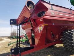 J&M 1000-20 Grain Cart