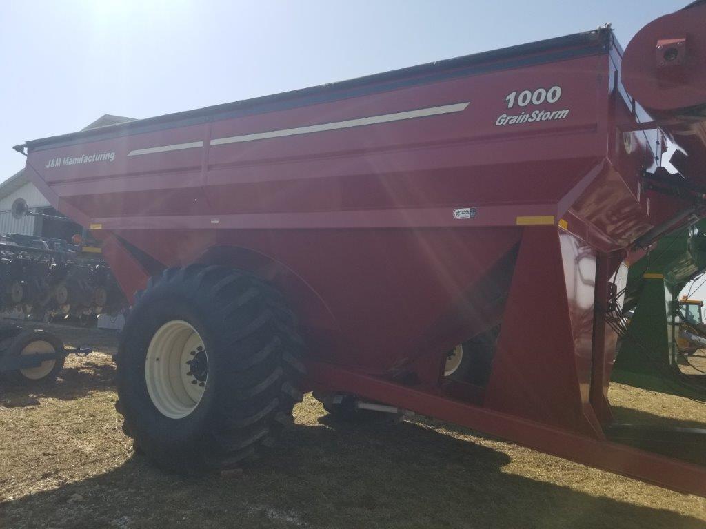 J&M 1000-20 Grain Cart