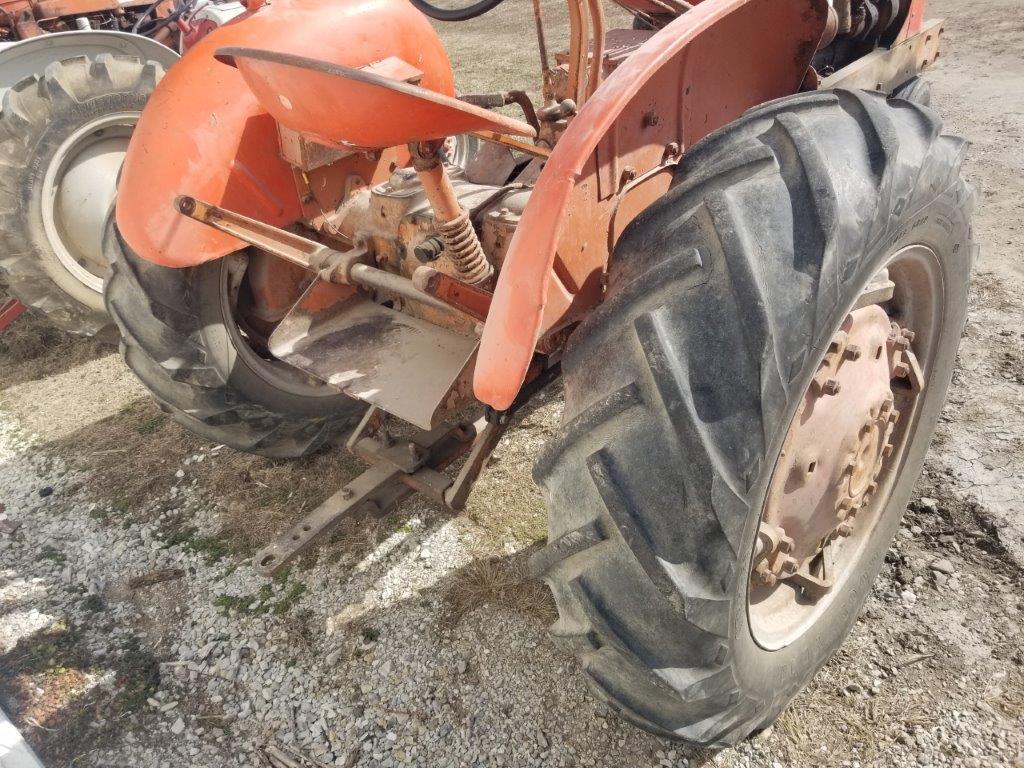 AC WD Tractor