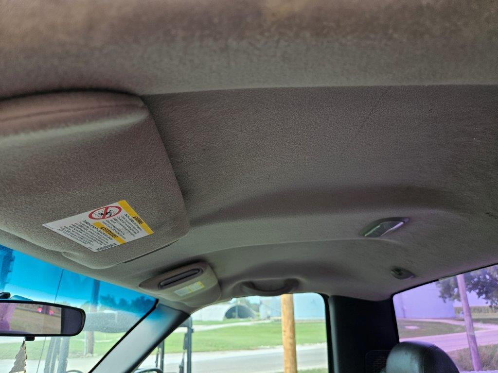 2002 Chevy 2500HD Regular Cab 4X4 Pickup