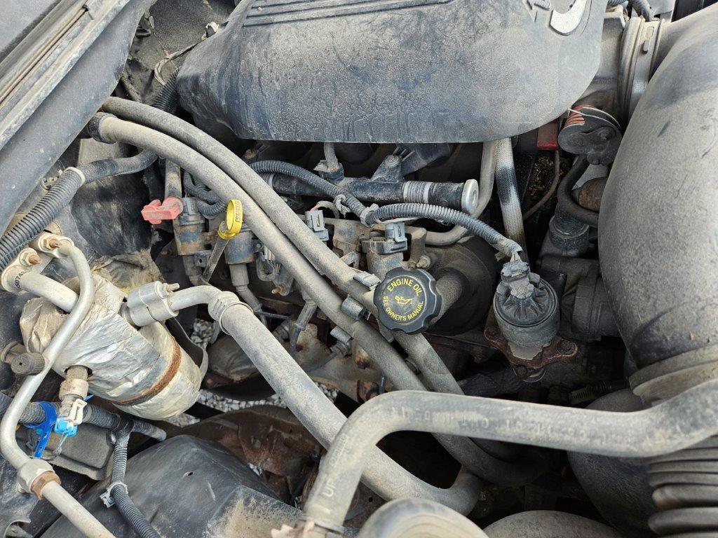 2002 Chevy 2500HD Regular Cab 4X4 Pickup