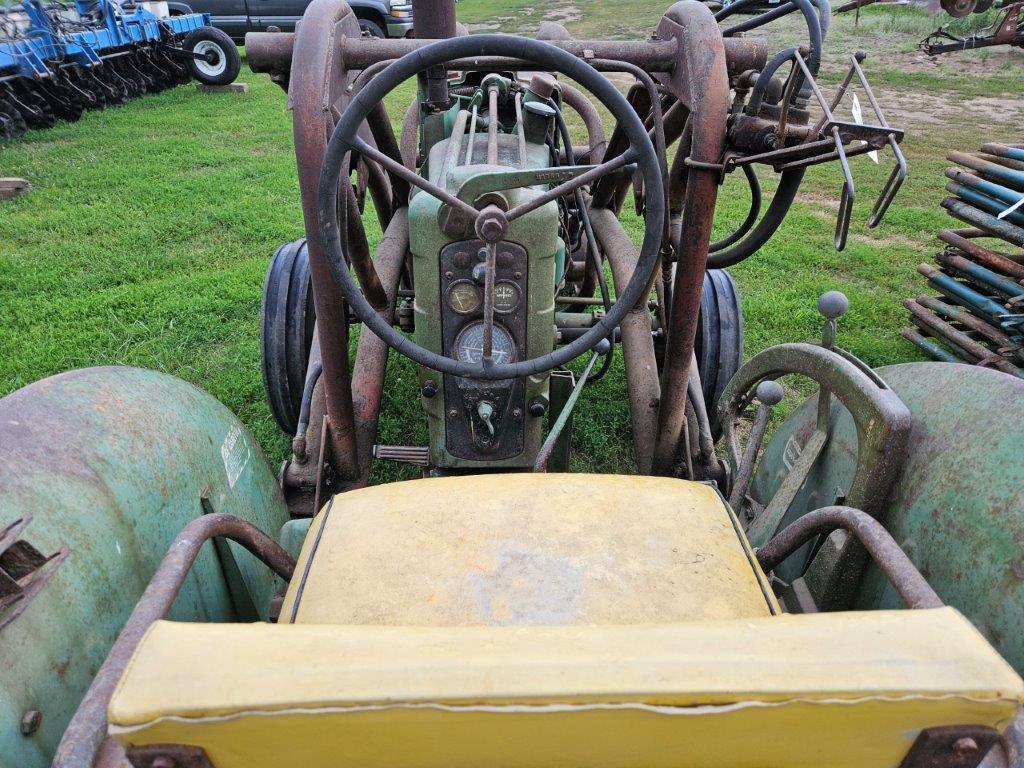 John Deere 420 Tractor