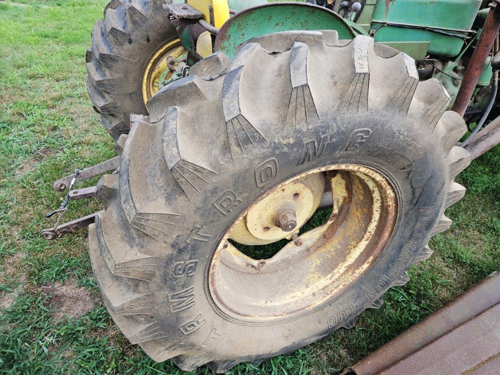 John Deere 420 Tractor