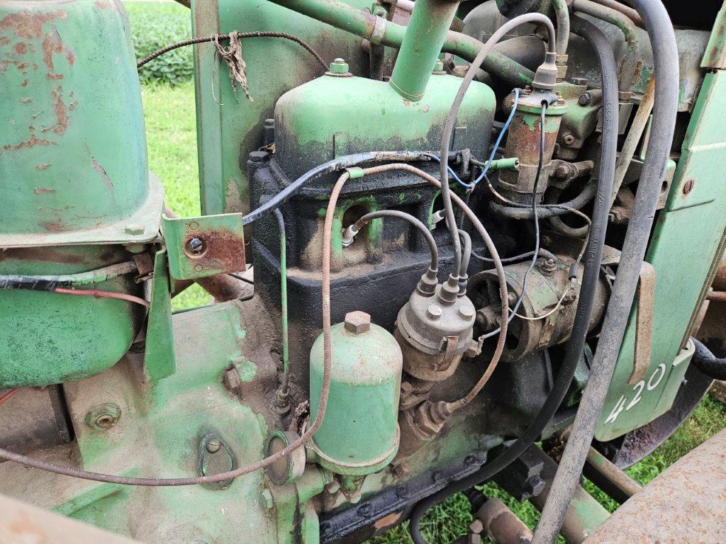 John Deere 420 Tractor