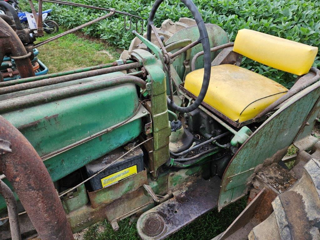 John Deere 420 Tractor