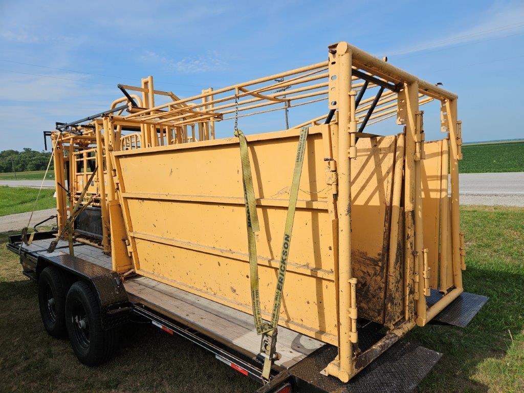 For-Most 450 Cattle Chute System