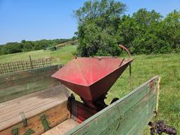 McCormick Flare Box Wagon