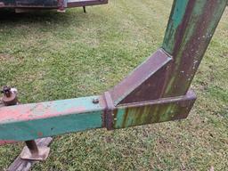 Gooseneck 4 round bale mover