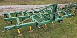 John Deere 1100 9' 3pt Field Cultivator