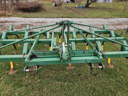 John Deere 1100 9' 3pt Field Cultivator