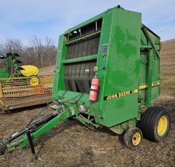 JD 535 Round Baler