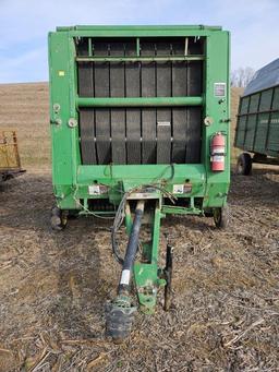 JD 535 Round Baler