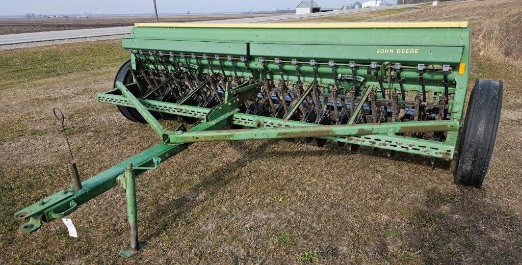 JD 8200 12' Grain Drill