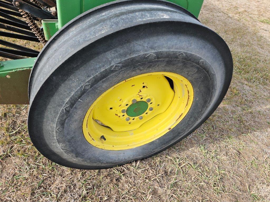 JD 8200 12' Grain Drill