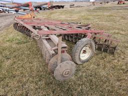 IH 37 12' Wheel Disk