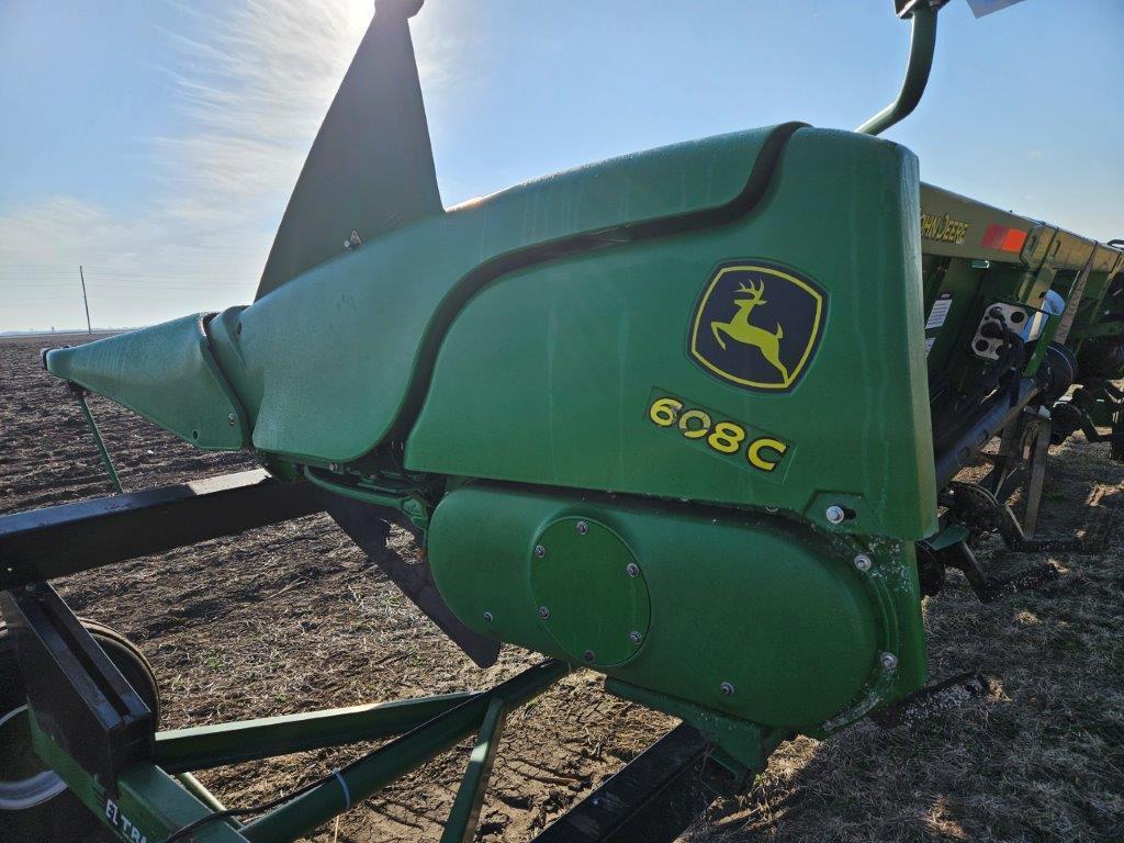2014 JD 608C 8R30 Stalk Master Chopping Corn Head
