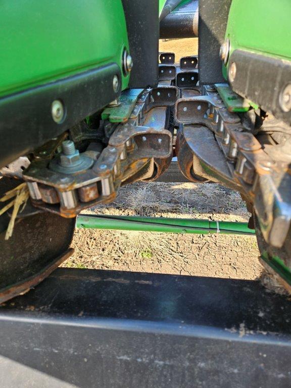 2014 JD 608C 8R30 Stalk Master Chopping Corn Head