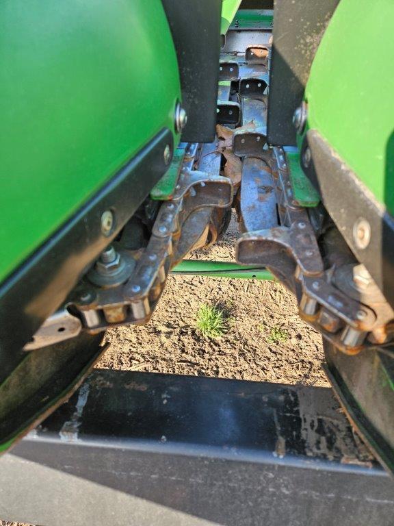2014 JD 608C 8R30 Stalk Master Chopping Corn Head