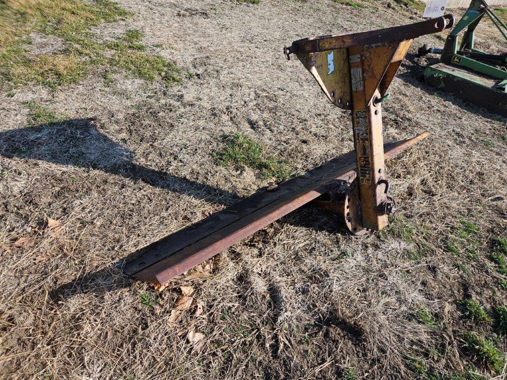 Little Rhino 8' 3 Pt. Blade