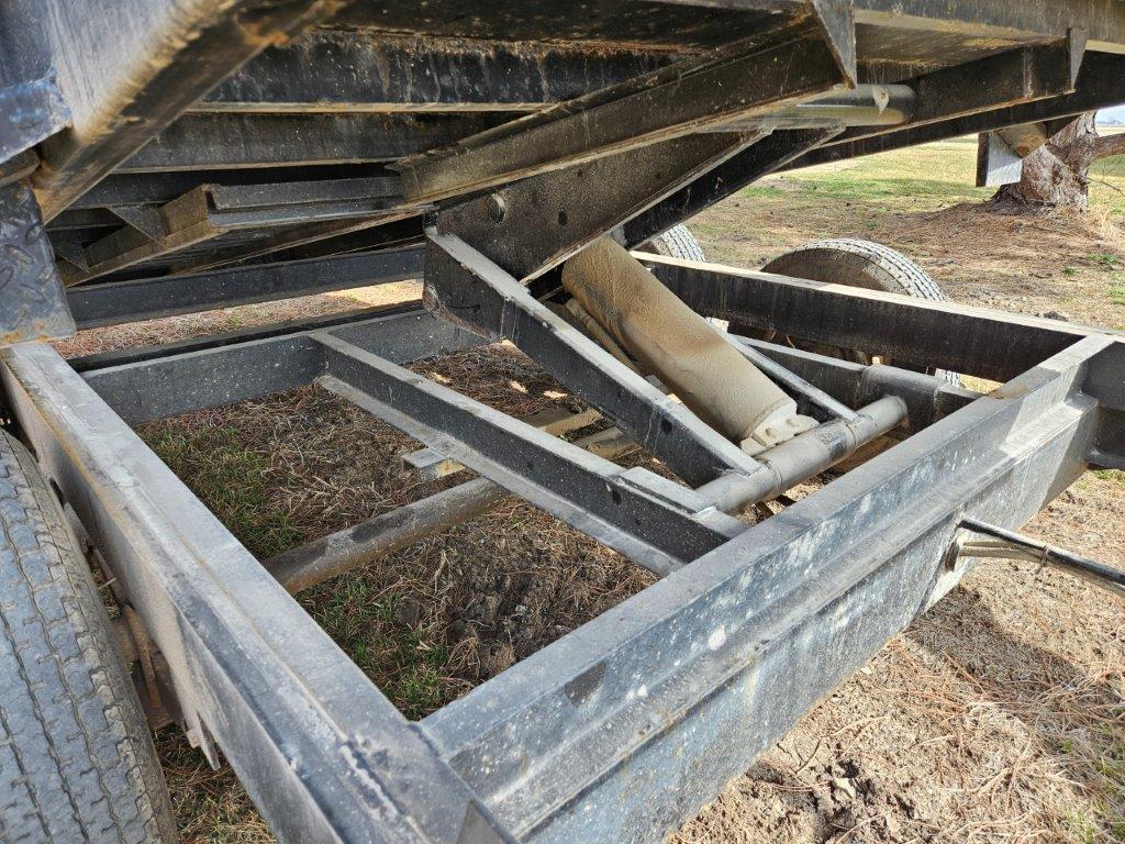 2007 PJ 80"x14' Tandem Axle Bumper Hitch Dump Trailer