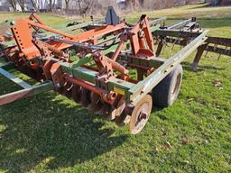 Glencoe Soil Saver 9 shank Disc Chisel Plow