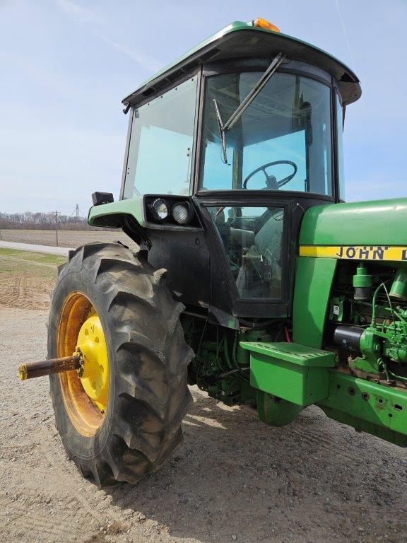 JD 4850 2WD Tractor