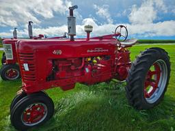 1956 IH Farmall 400 G Tractor