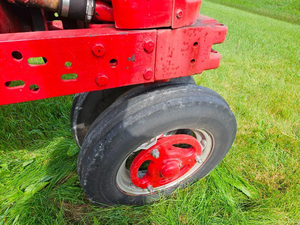 1956 IH Farmall 400 G Tractor